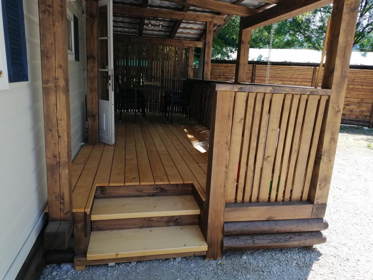 Samson Mobile House *